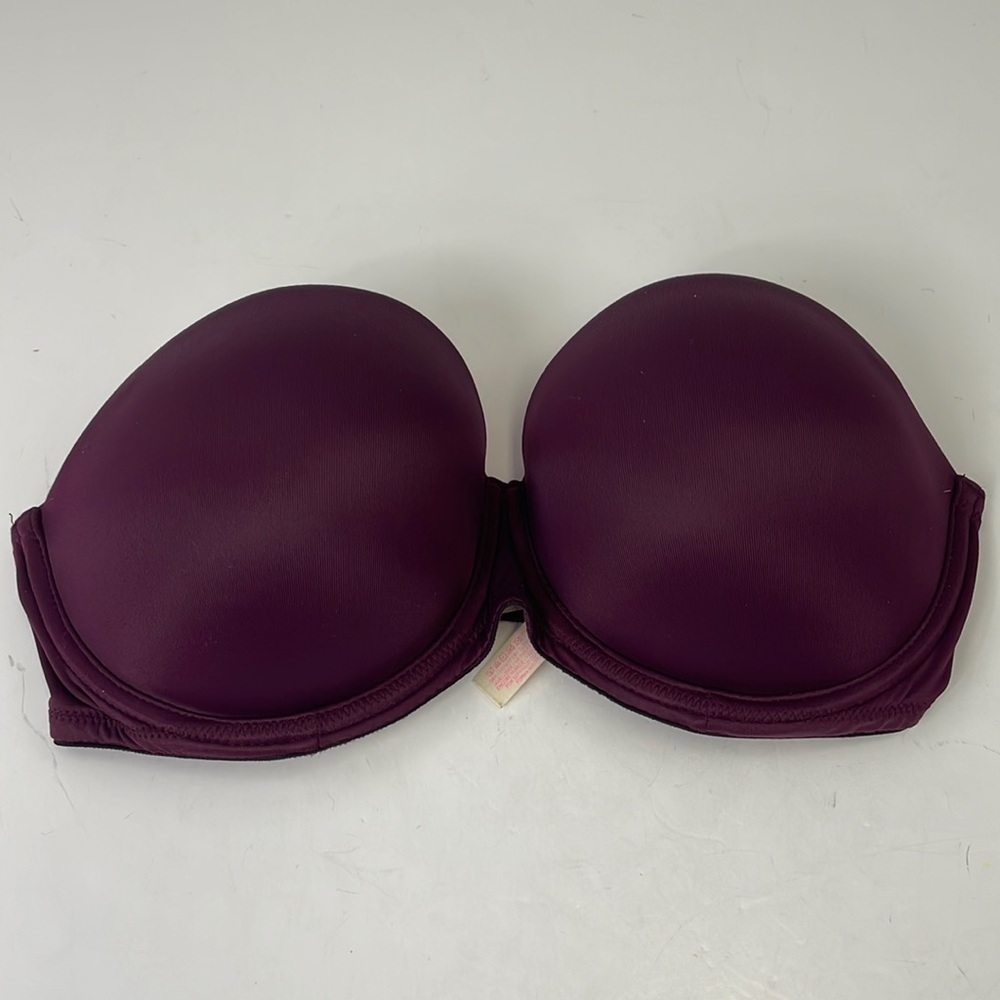 PINK VICTORIA’S SECRET 32DD PUSH UP BRA